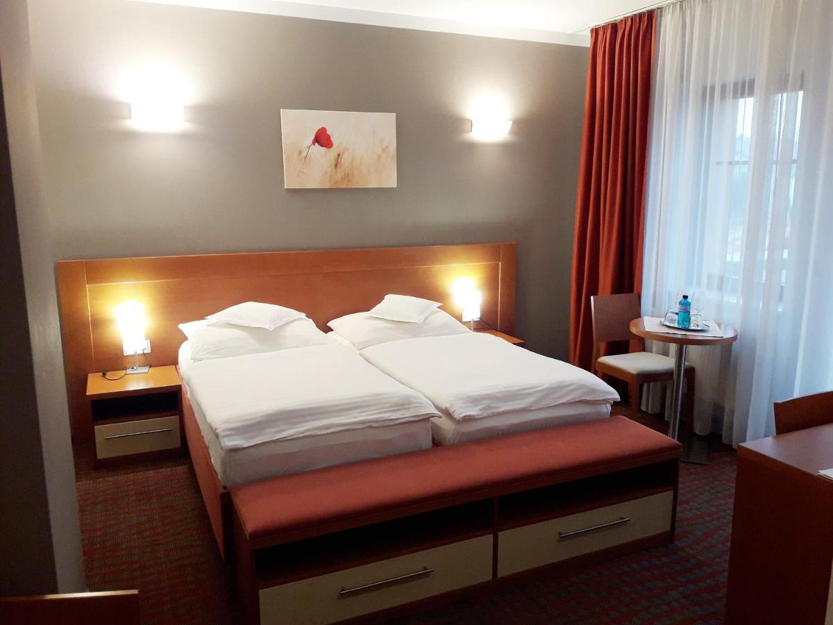 Katerain Hotel, Restaurace, Wellness Opava Eksteriør billede